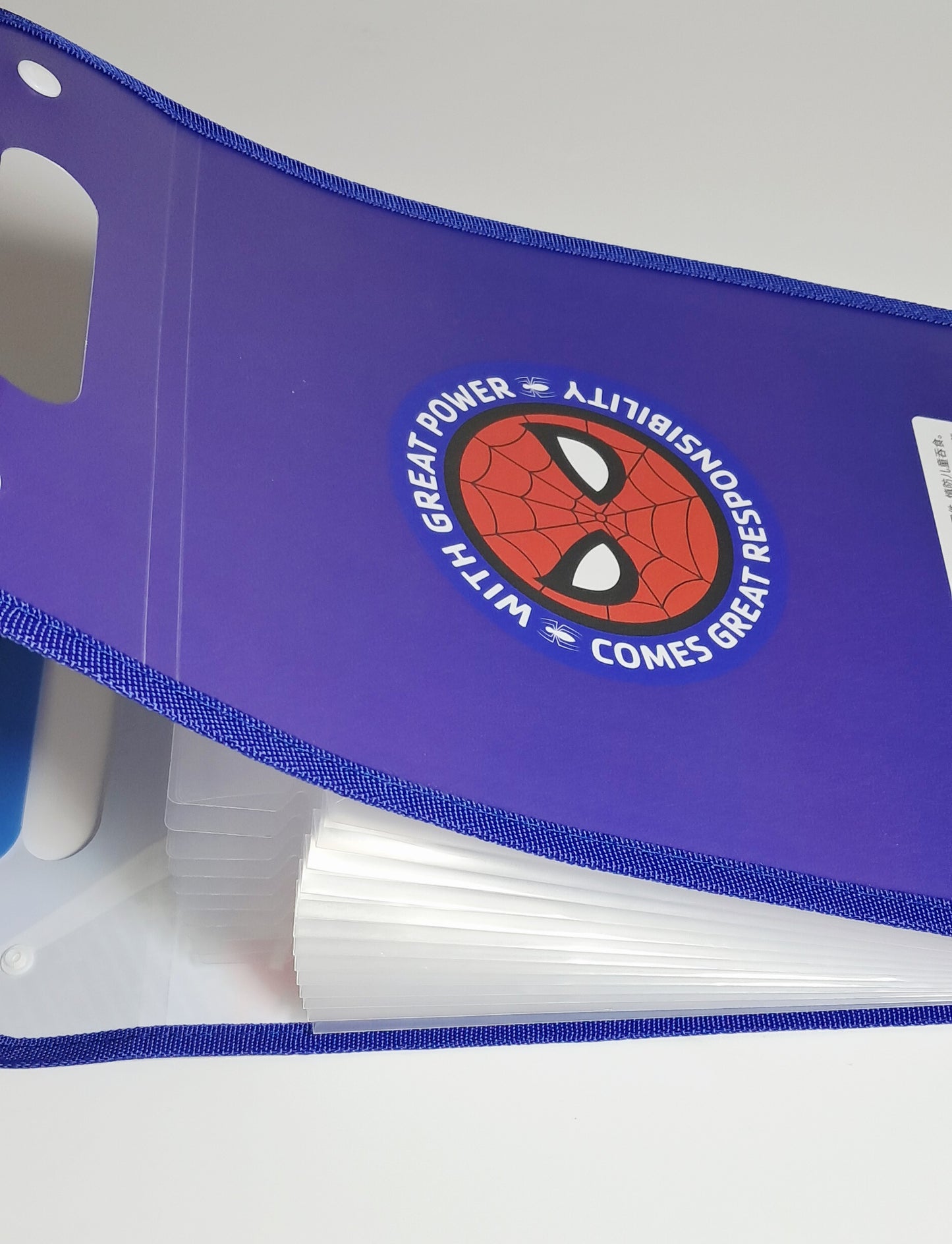 File Folder with Button Lock