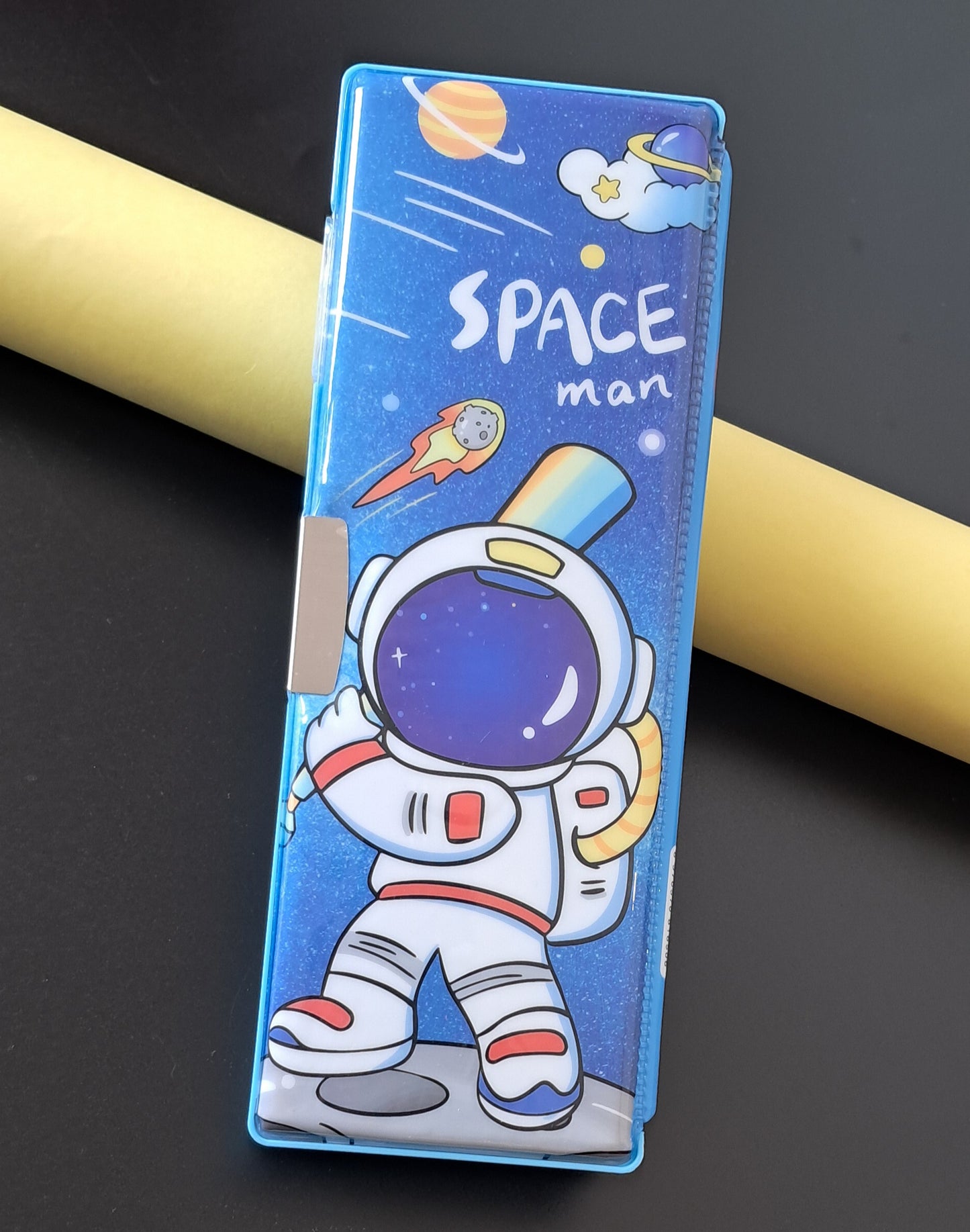 Astronut Pencil Box with Water Game