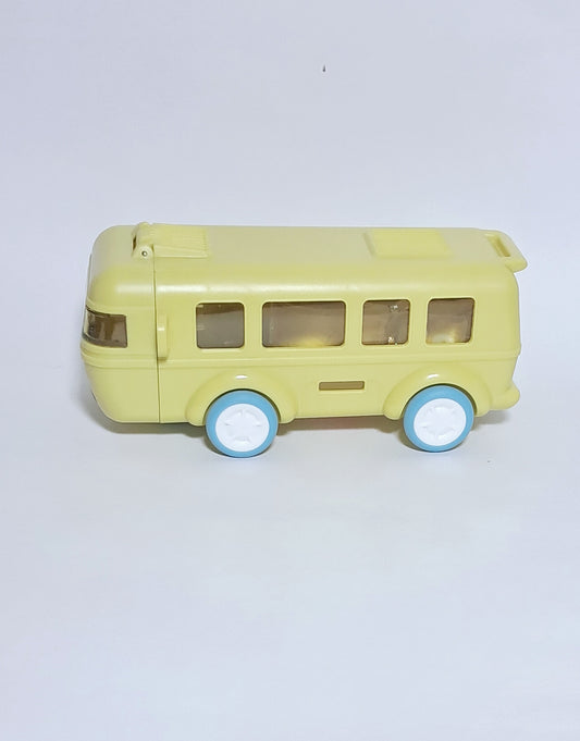Bus Style Sipper