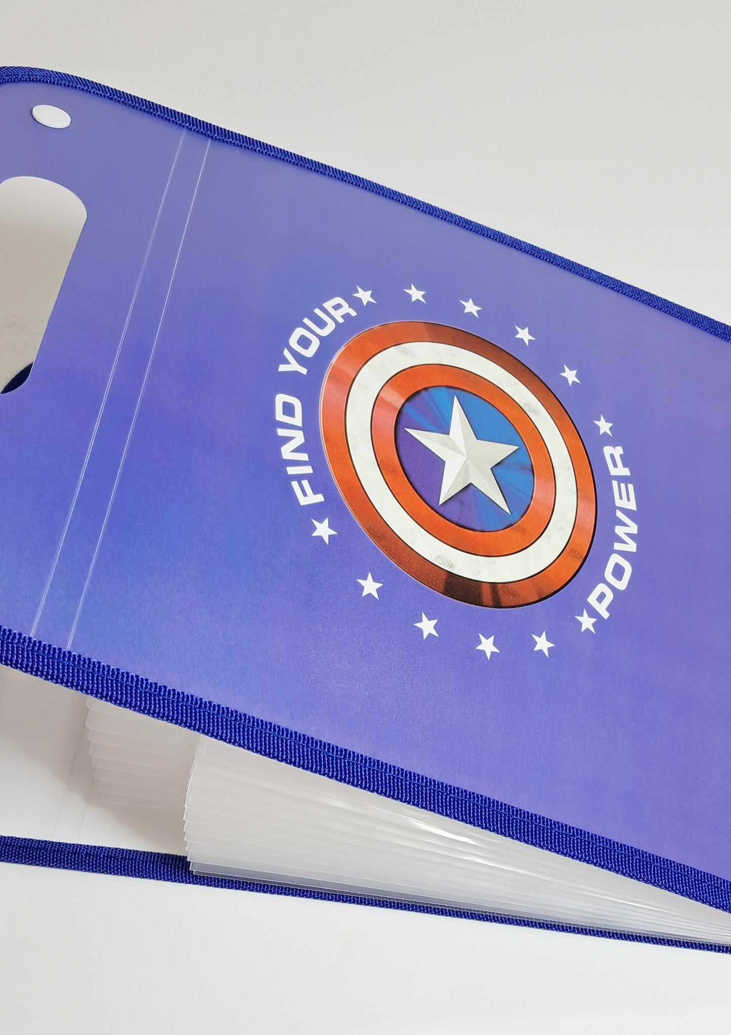 File Folder with Button Lock